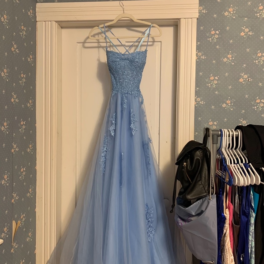 PROM DRESS ALISHA LIGHT BLUE